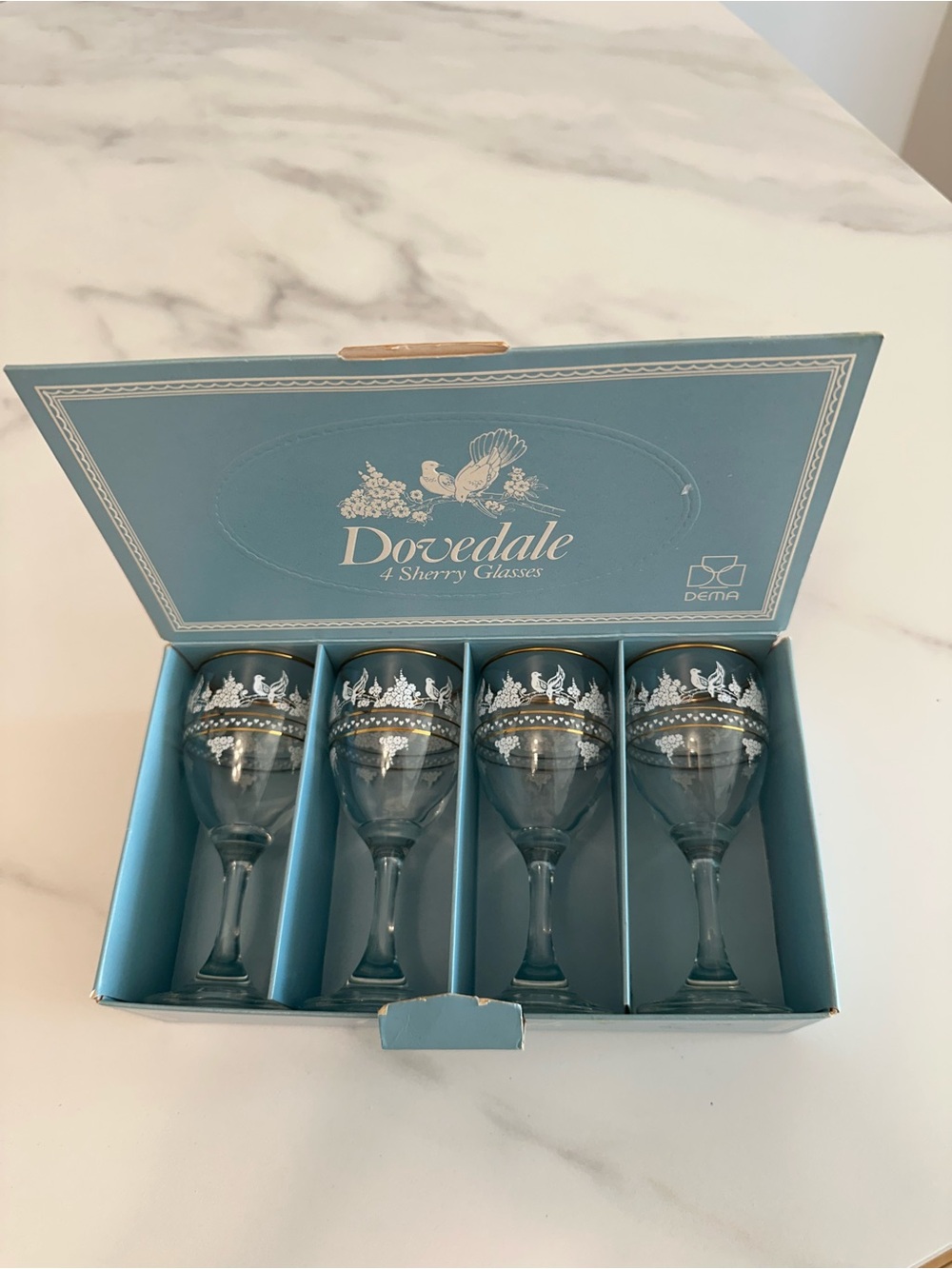 Vintages Boxed Set Of 4 Dovedale Gold Rimmed Floral & Bird Etched Sherry Glasses